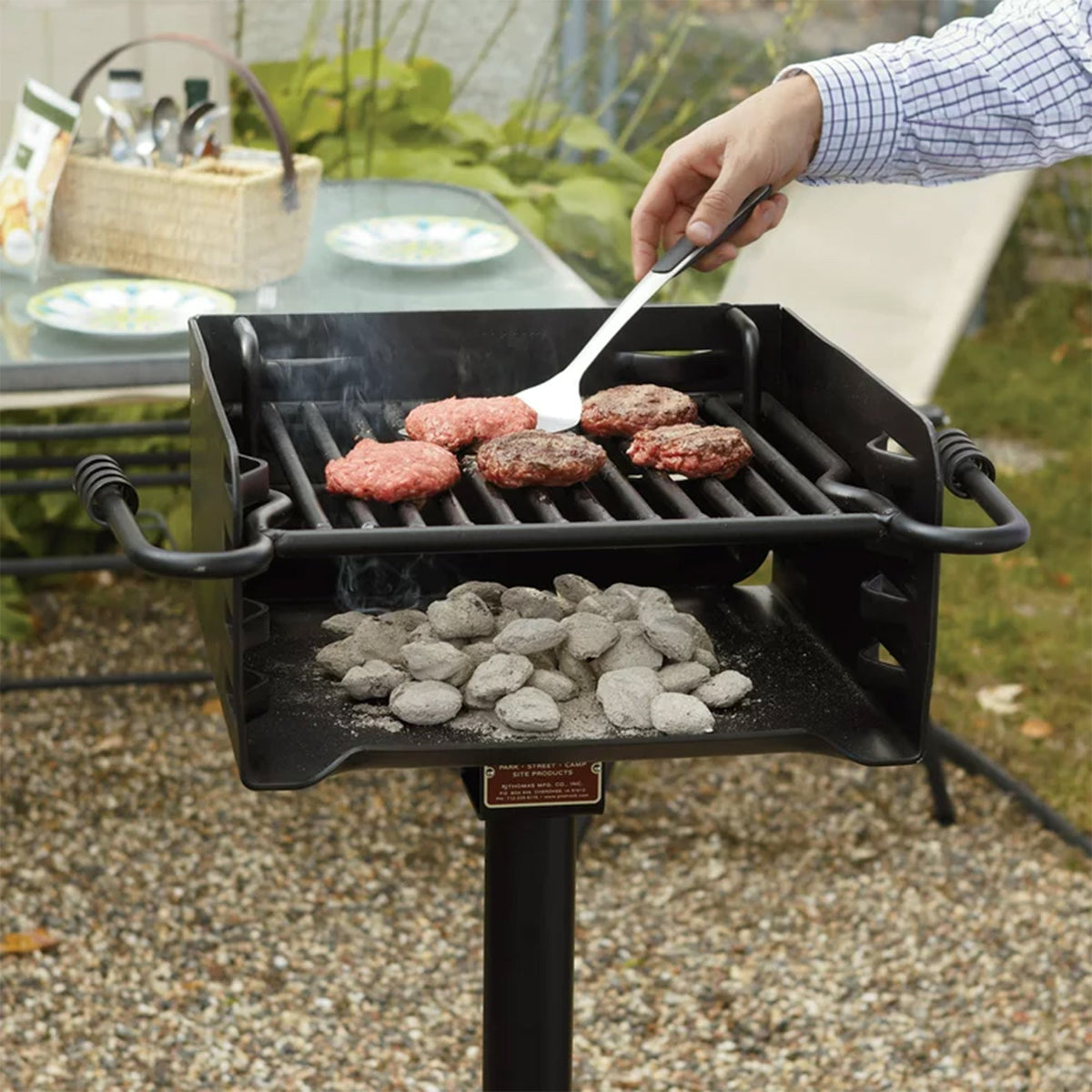 Pilot Rock H-16 B6X2 Park Style Outdoor BBQ Charcoal Grill w/ Swivel, 4 Pack - 415872