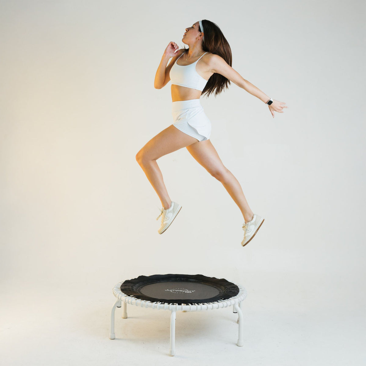 Disc-O-Bed JumpSport 350 PRO Fitness Trampoline, Cardio Workout Equipment, 39 Inch, Elevate - 415465