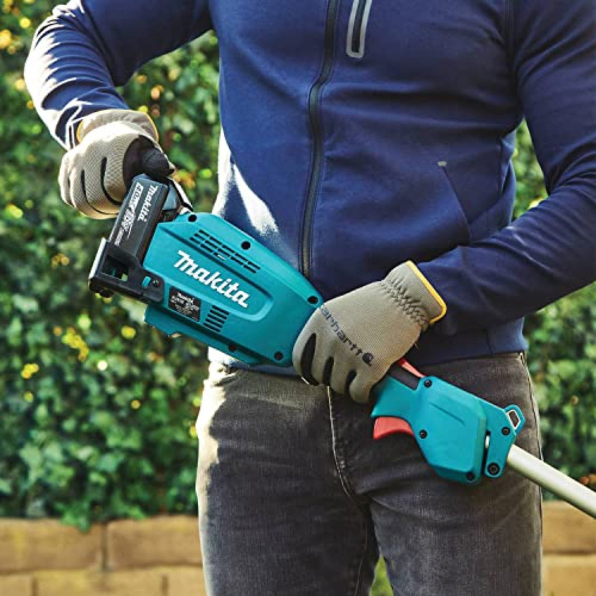 Makita 18V LXT Lithium‑Ion Brushless Cordless Couple Shaft Power Head Kit w/ 13" String Trimmer & 10" Pole Saw Attachments - XUX02SM1X4