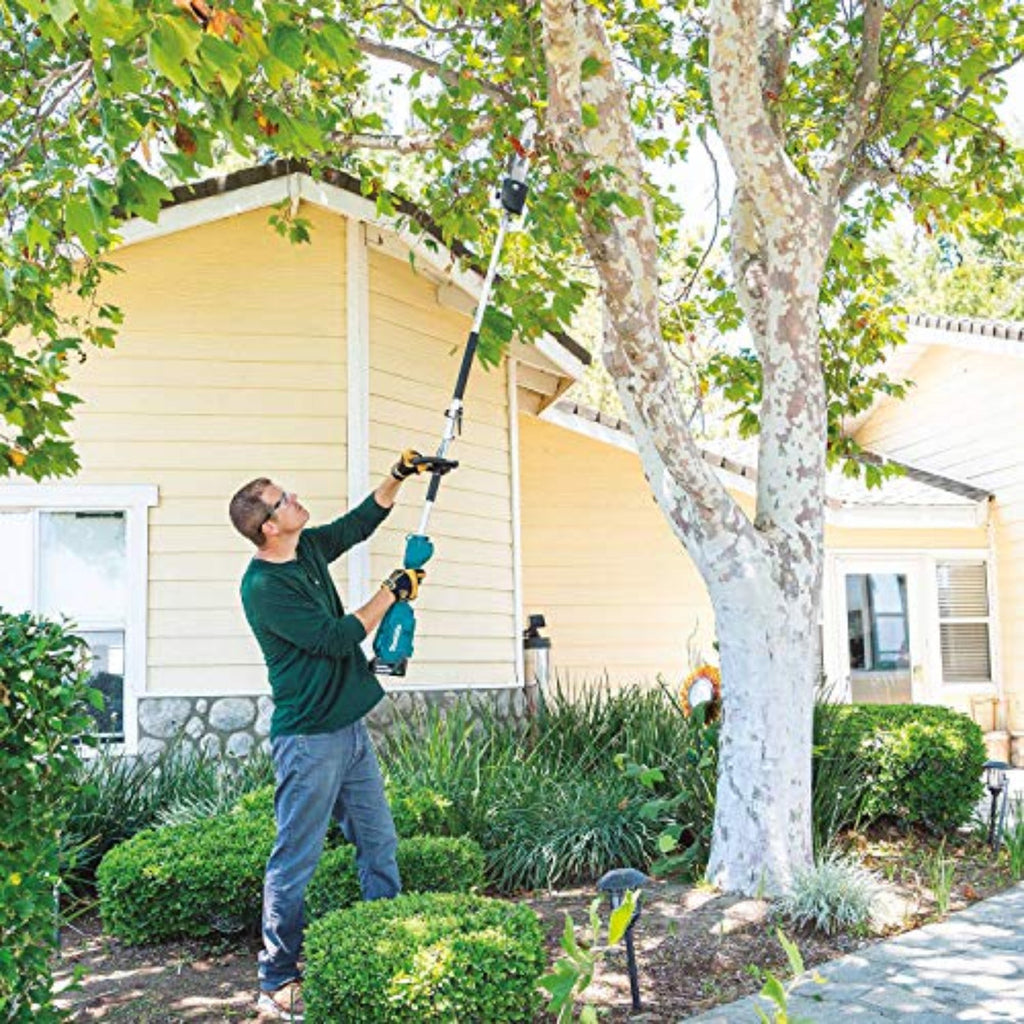 Makita 18V LXT Lithium‑Ion Brushless Cordless Couple Shaft Power Head Kit w/ 13" String Trimmer & 10" Pole Saw Attachments - XUX02SM1X4