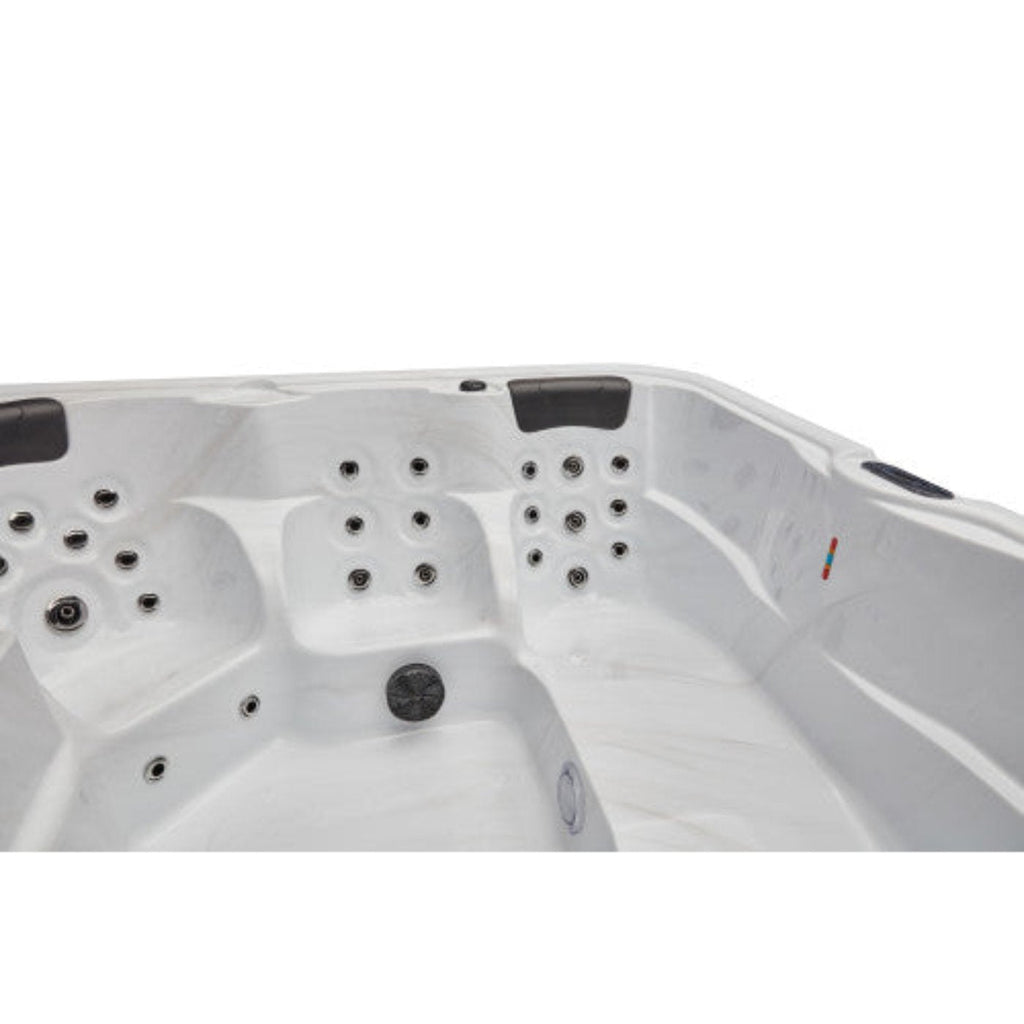 Luxury Spas - Studio Series Eclipse 6 Person Cloud Gray