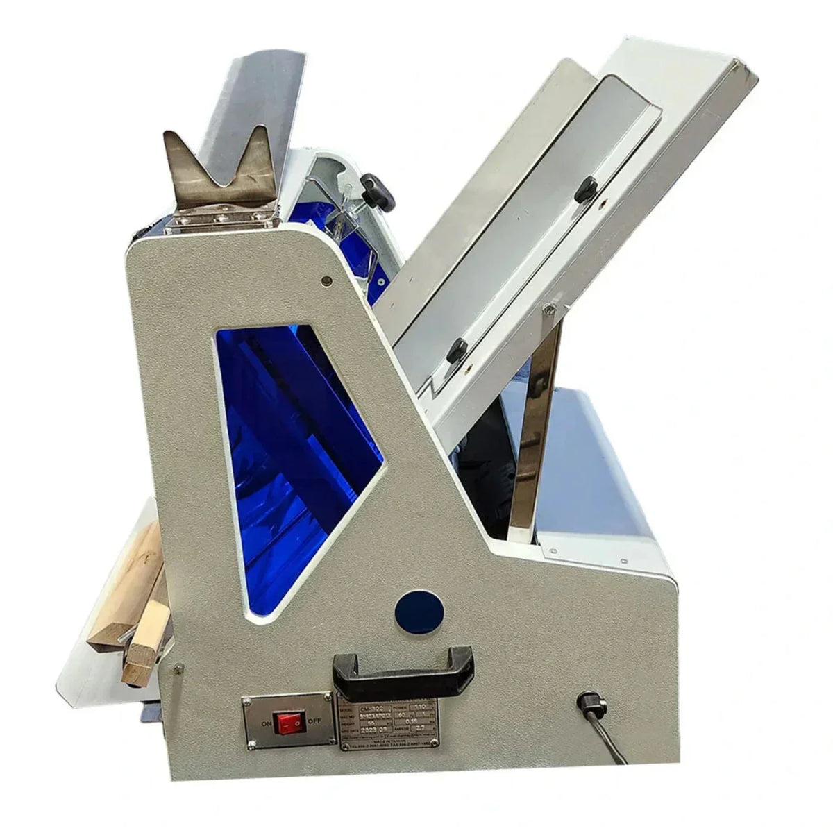 BakeMax30" Gravity Feed Bread Slicer, Countertop, 15" Max Loaf Length, 110/60/1 - BMGF001-3