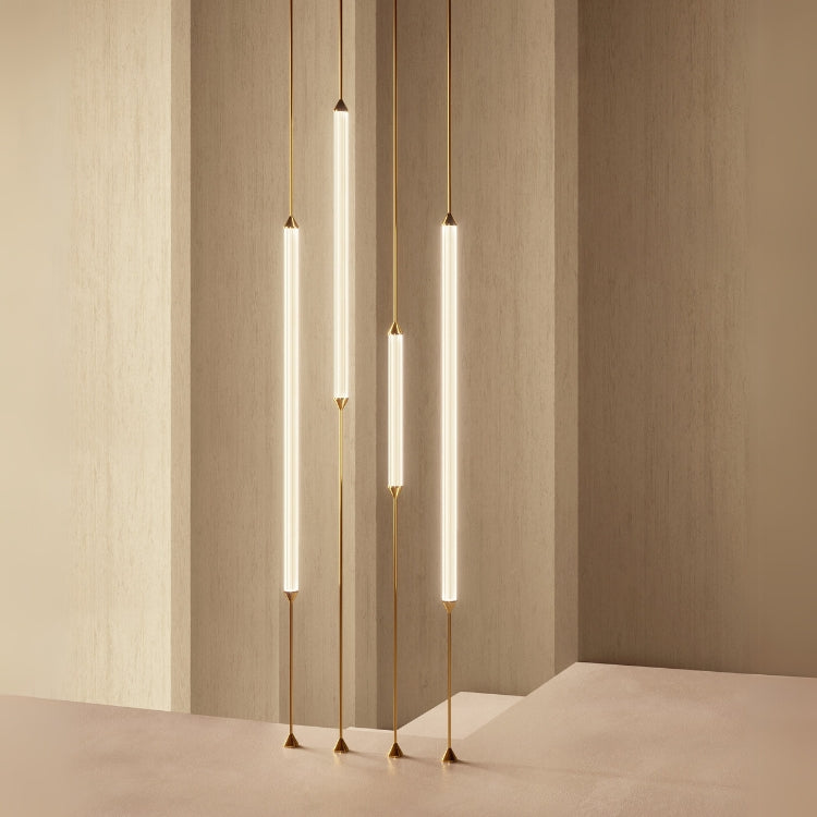 Cirque Floor-to-Ceiling Column Lamp