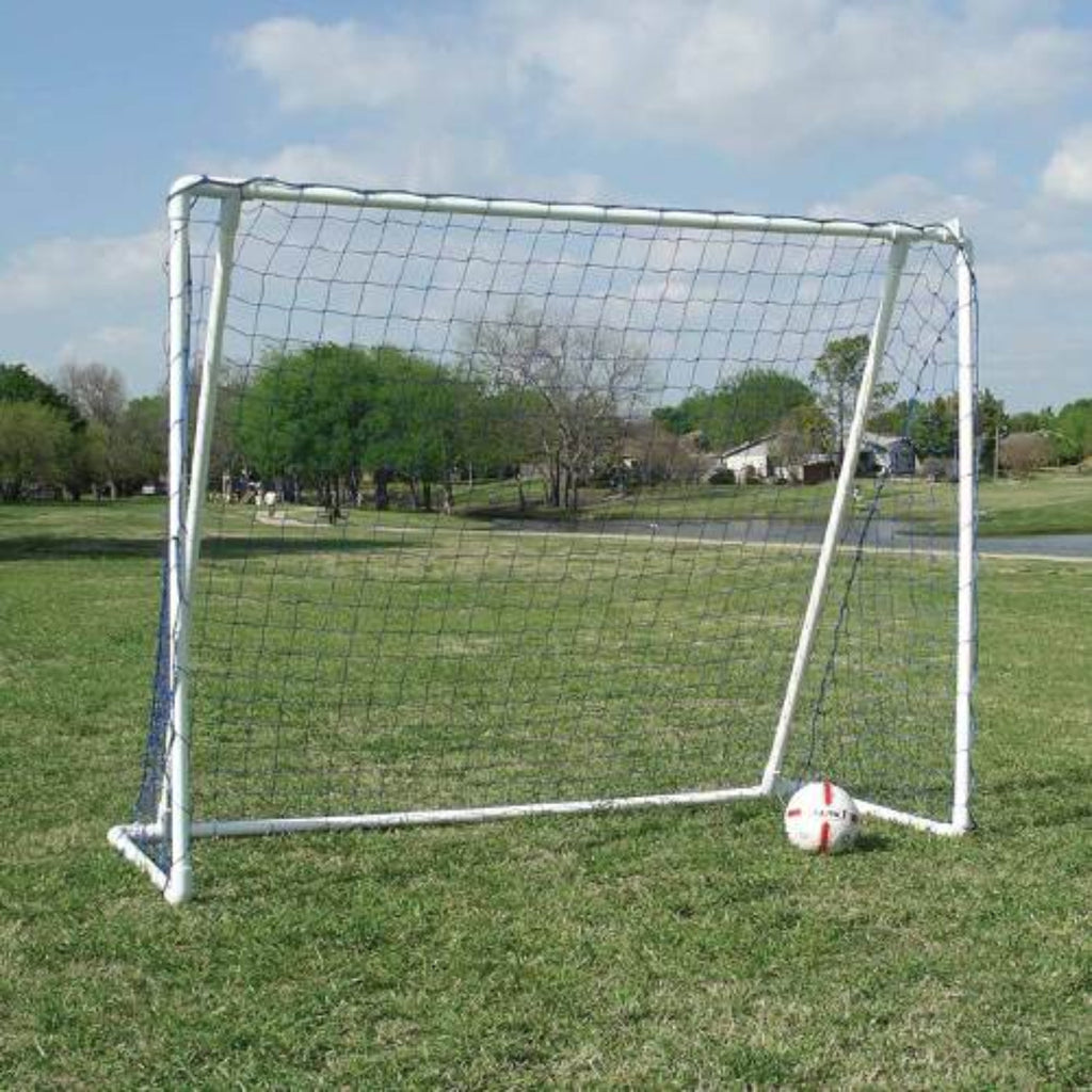 Funnet Goal - 7'H x 10'W x 5'D Soccer Goal