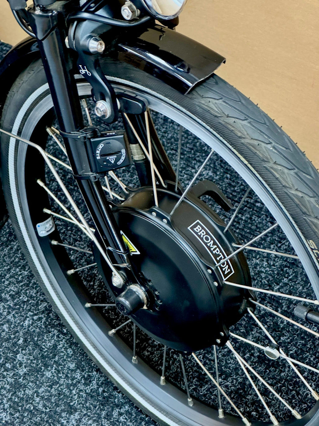 Brompton Pre-Owned 6-Speed Electric Mid-HB Bolt Blue Lacquer
