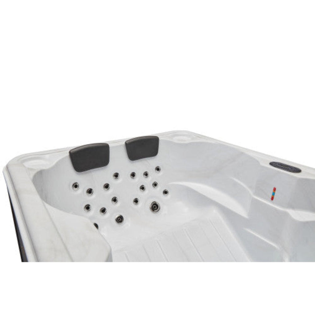 Luxury Spas - Studio Series Regal 4 Person Cloud Gray