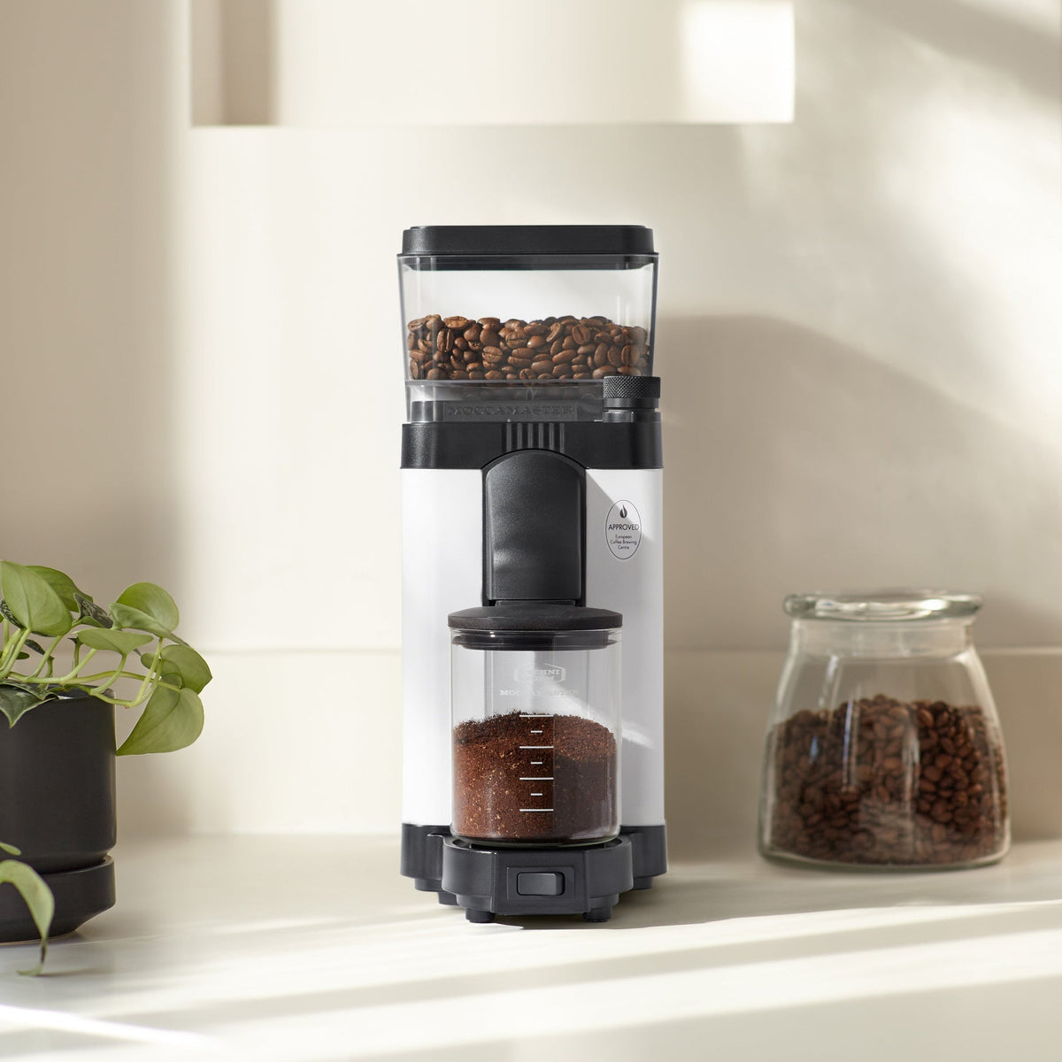 Moccamaster KM5 Burr Grinder in Matte White - 49522