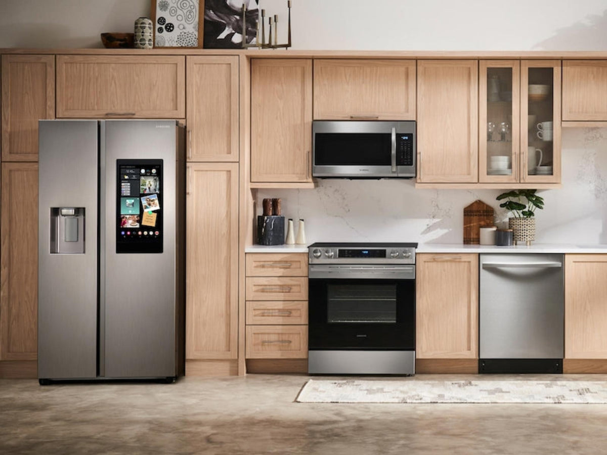 SAMSUNG 36" 26.7 cu. ft. Standard Depth Large Capacity Side-by-Side Refrigerator with Touch Screen Family Hub in Stainless Steel - RS27T5561SR/AA