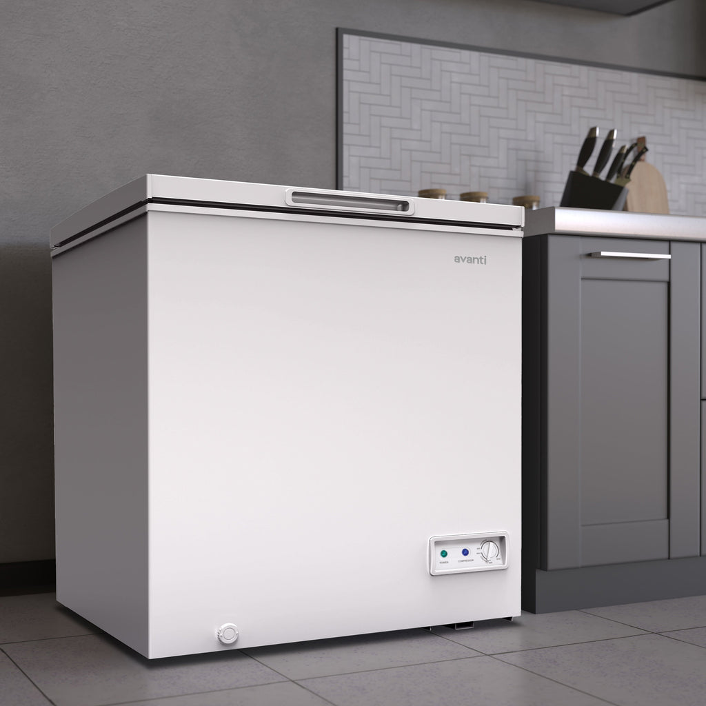 Avanti 7.0 cu. ft. Garage Ready Convertible Chest Freezer - CF7F0W