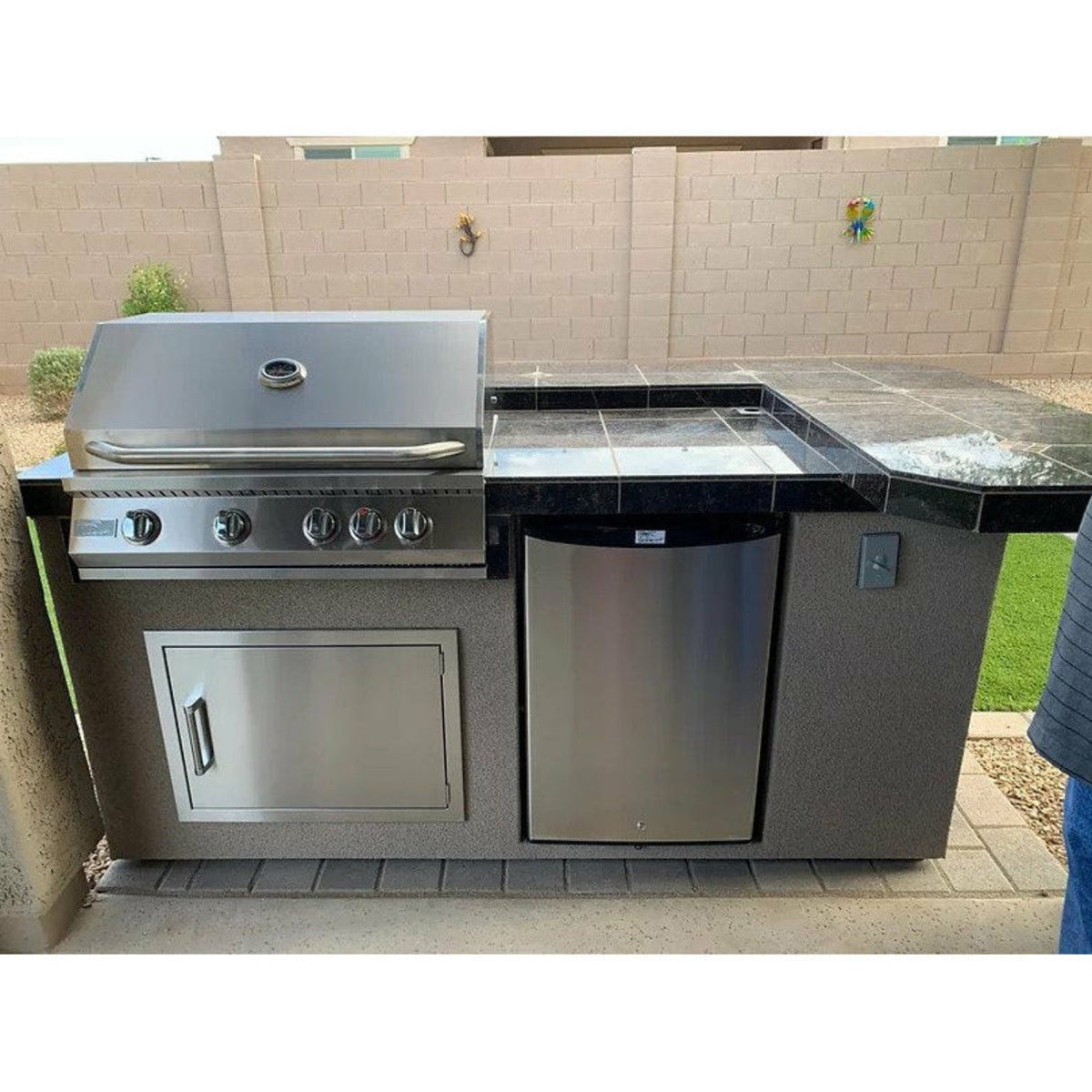 KoKoMo St. John 7'6" BBQ Island W High Bar on three sides and Lights 4 Burner BBQ Grill - St.John-H-bar