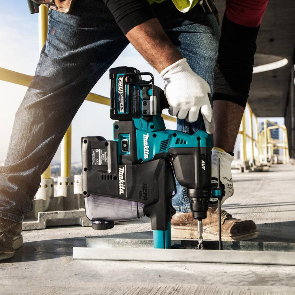 Makita 40V Max XGT️ Rotary Hammer Kit 1-1/8In AVT with Dust Extractor & FREE Makita GRH07ZW - GRH01M1W