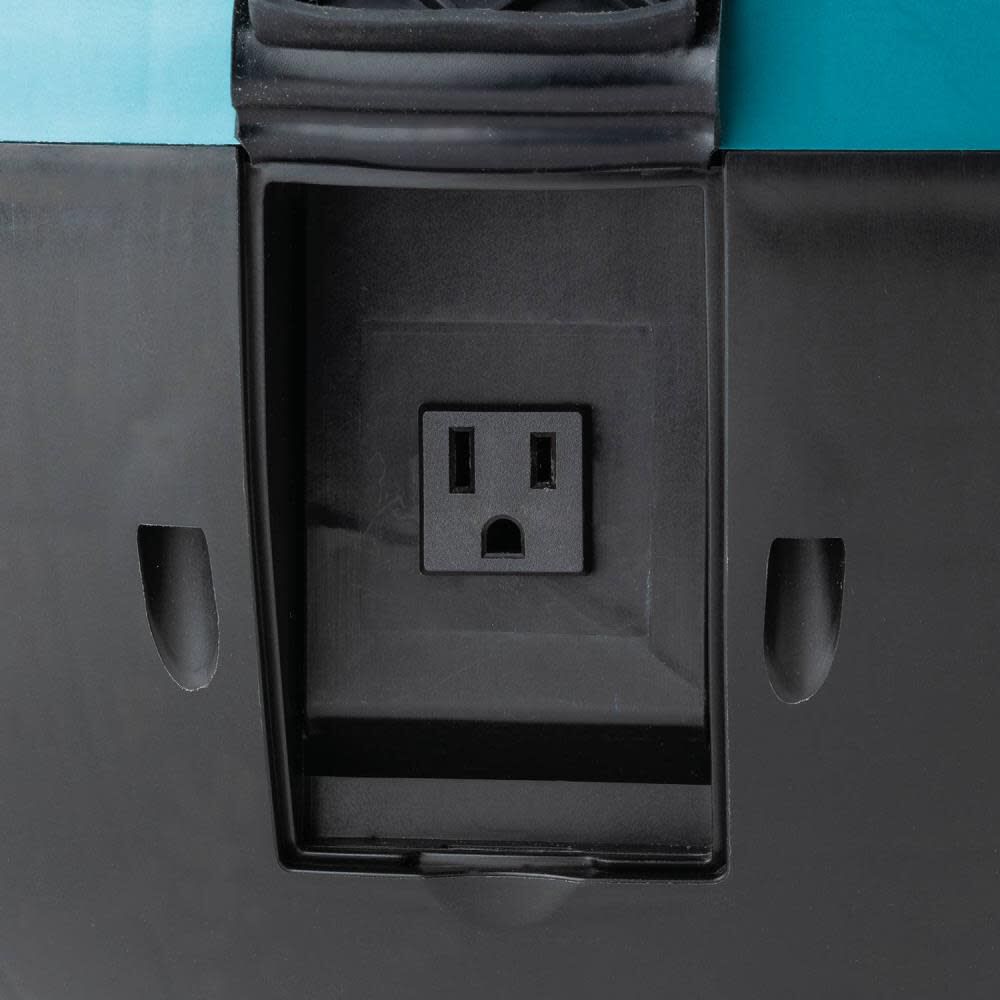 Makita ML010G 40V max XGT Upright LED Area Light Cordless (Bare Tool)