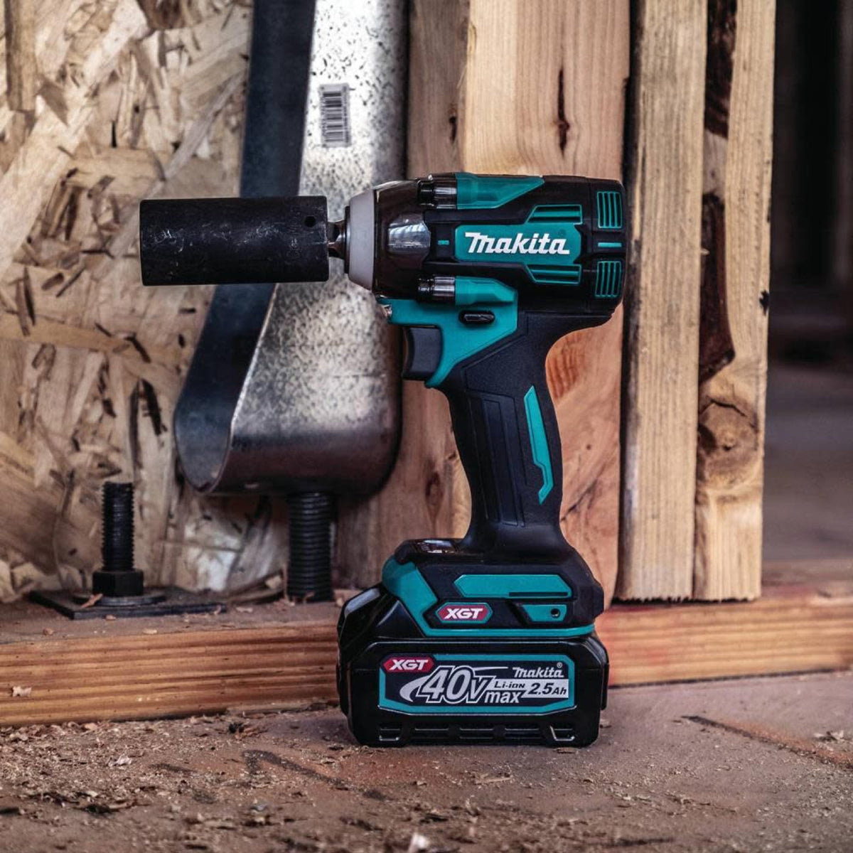 Makita 40V MAX XGT Brushless Cordless 4-Speed 1/2 In. Sq. Drive Impact Wrench Kit w/ Friction Ring Anvil (2.5Ah) - GWT04D