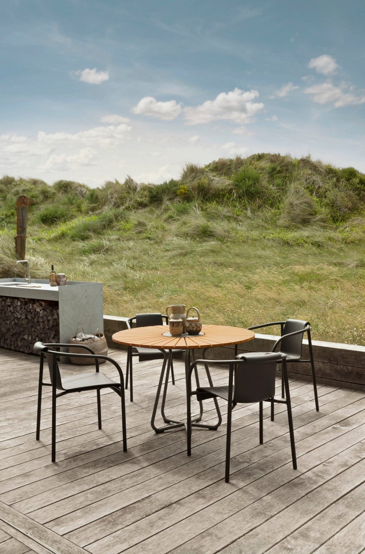 HOUE NAMI Outdoor Dining Chair w/Armrests