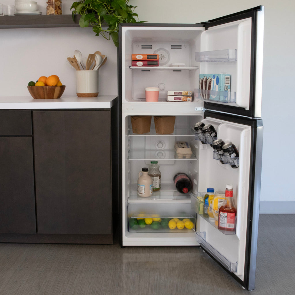 Avanti 7.0 cu. ft. Apartment Size Refrigerator - FF7B3S